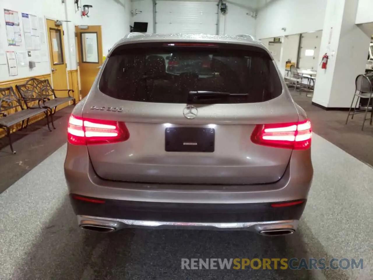 6 Photograph of a damaged car WDC0G4JB7KV162050 MERCEDES-BENZ GLC-CLASS 2019