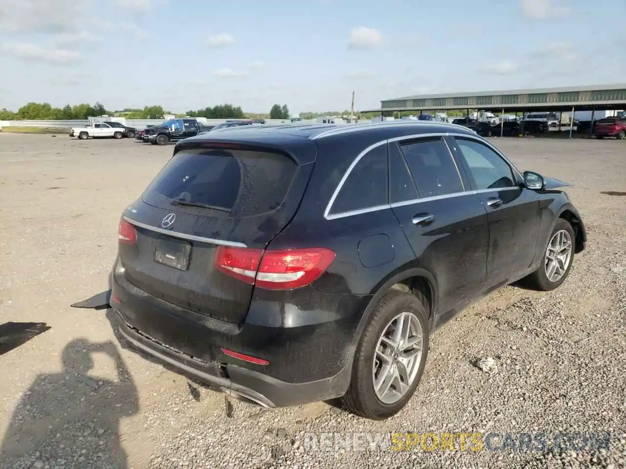 4 Photograph of a damaged car WDC0G4JB7KV164378 MERCEDES-BENZ GLC-CLASS 2019