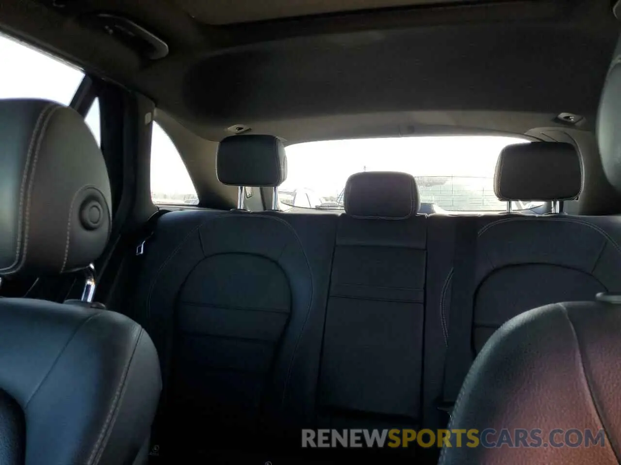 10 Photograph of a damaged car WDC0G4JB8KF552844 MERCEDES-BENZ GLC-CLASS 2019