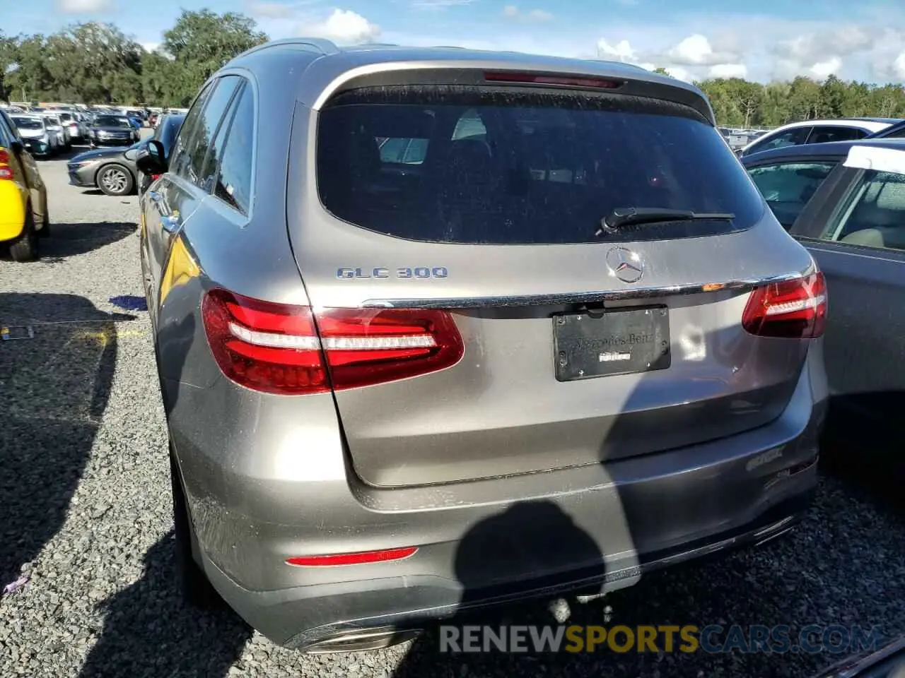 6 Photograph of a damaged car WDC0G4JB8KF552844 MERCEDES-BENZ GLC-CLASS 2019