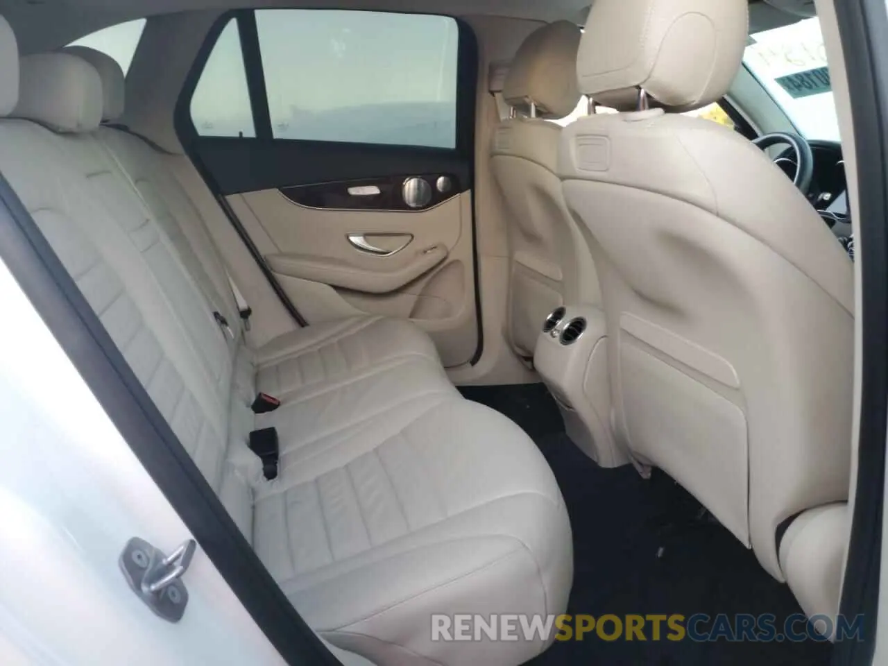 11 Photograph of a damaged car WDC0G4JB8KV146570 MERCEDES-BENZ GLC-CLASS 2019