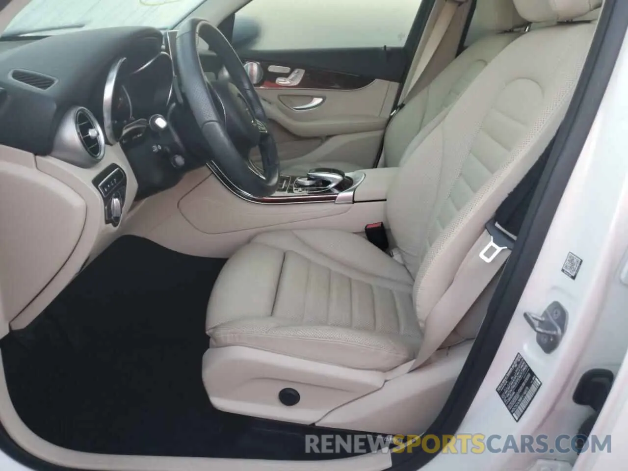 7 Photograph of a damaged car WDC0G4JB8KV146570 MERCEDES-BENZ GLC-CLASS 2019