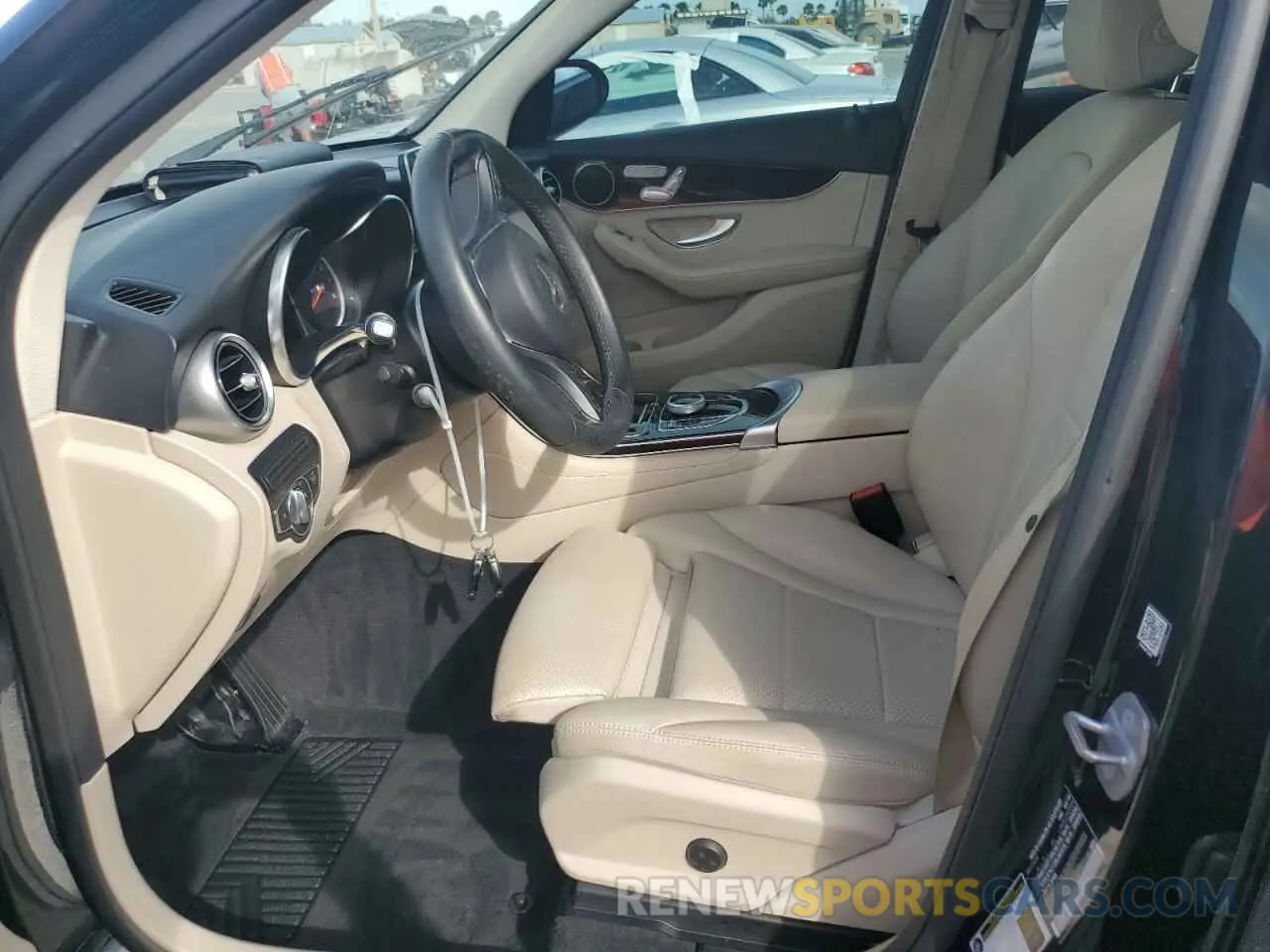 7 Photograph of a damaged car WDC0G4JB8KV168519 MERCEDES-BENZ GLC-CLASS 2019