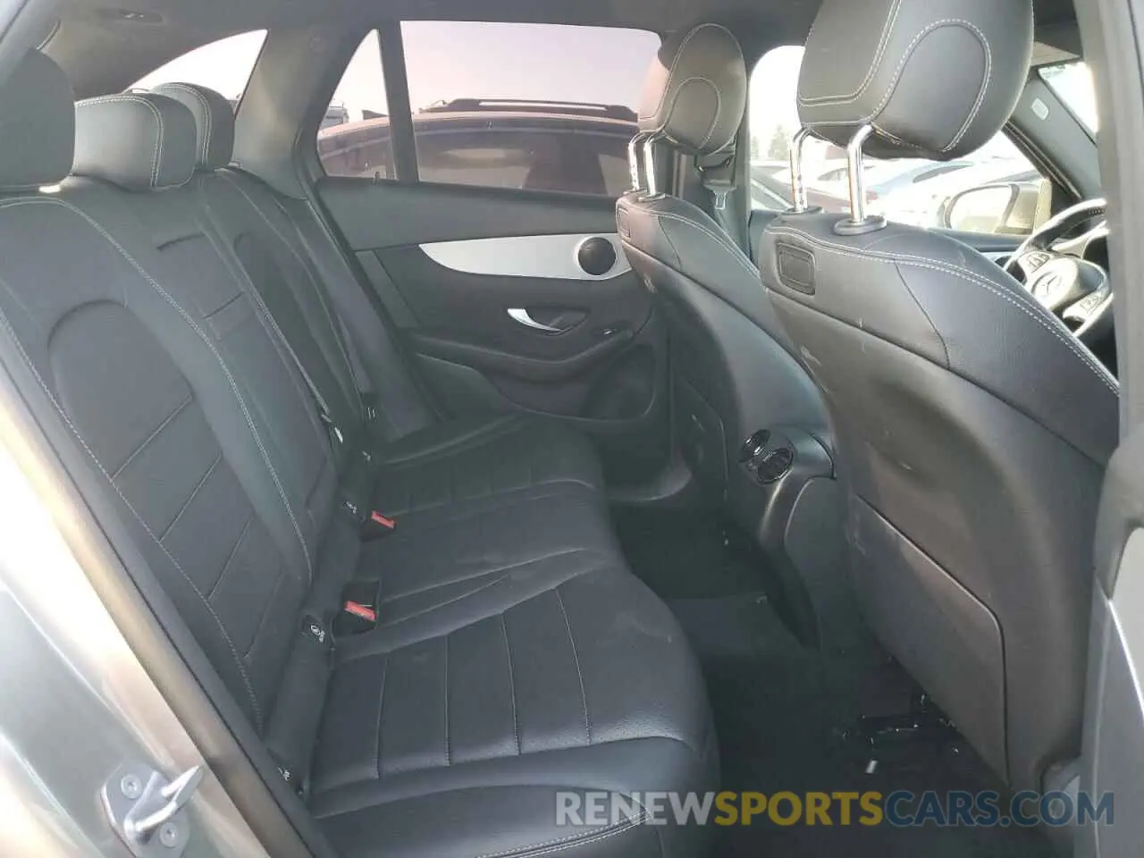 11 Photograph of a damaged car WDC0G4JB9KF570270 MERCEDES-BENZ GLC-CLASS 2019