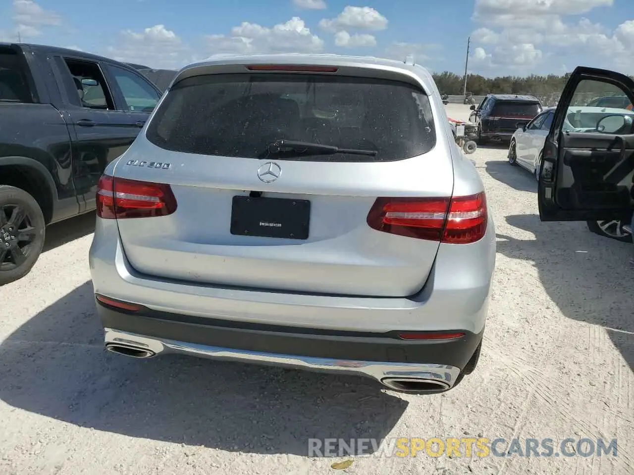6 Photograph of a damaged car WDC0G4JB9KV189122 MERCEDES-BENZ GLC-CLASS 2019