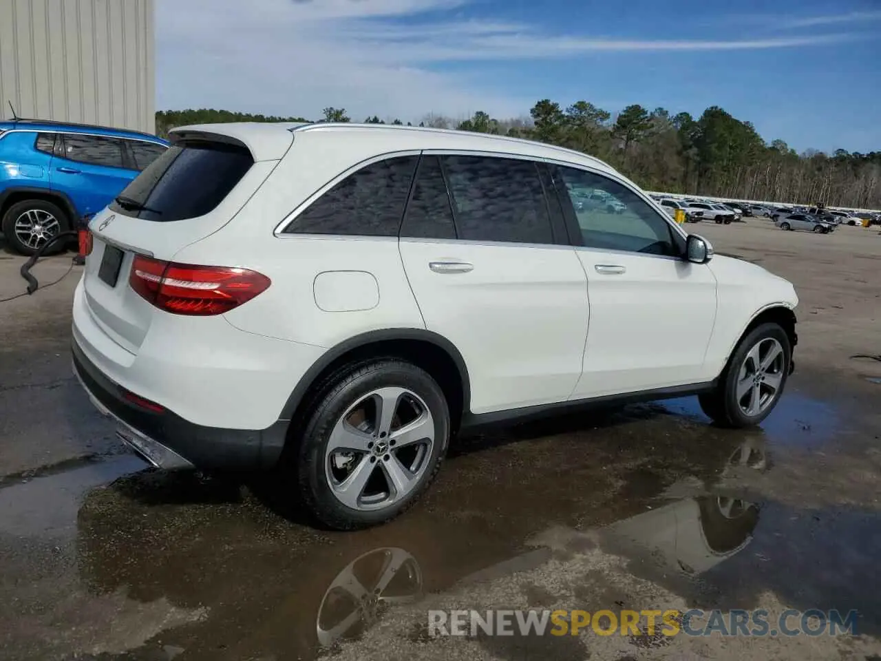 3 Photograph of a damaged car WDC0G4JBXK1000372 MERCEDES-BENZ GLC-CLASS 2019