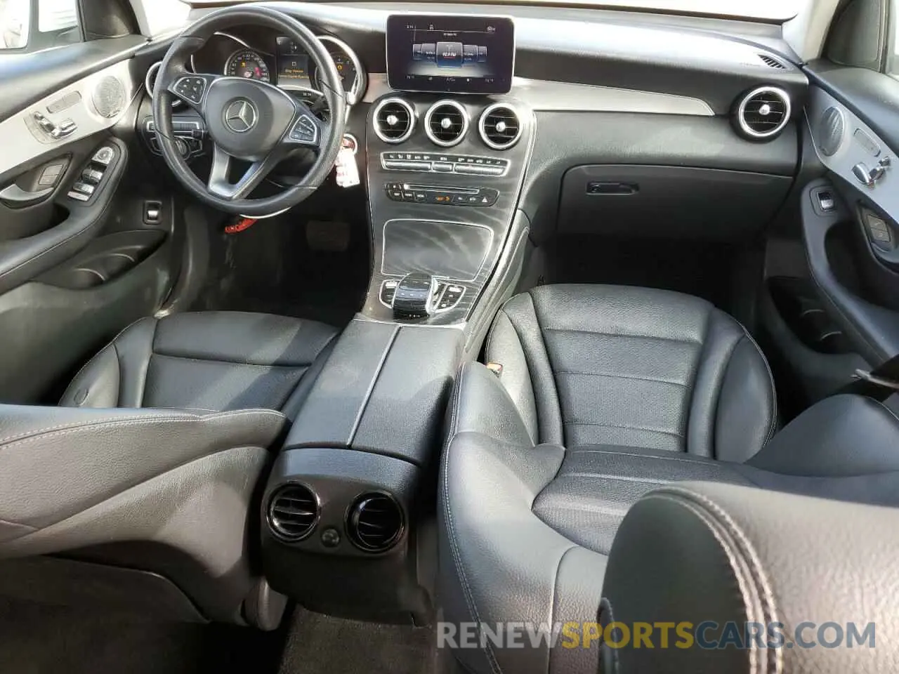 8 Photograph of a damaged car WDC0G4JBXK1000372 MERCEDES-BENZ GLC-CLASS 2019