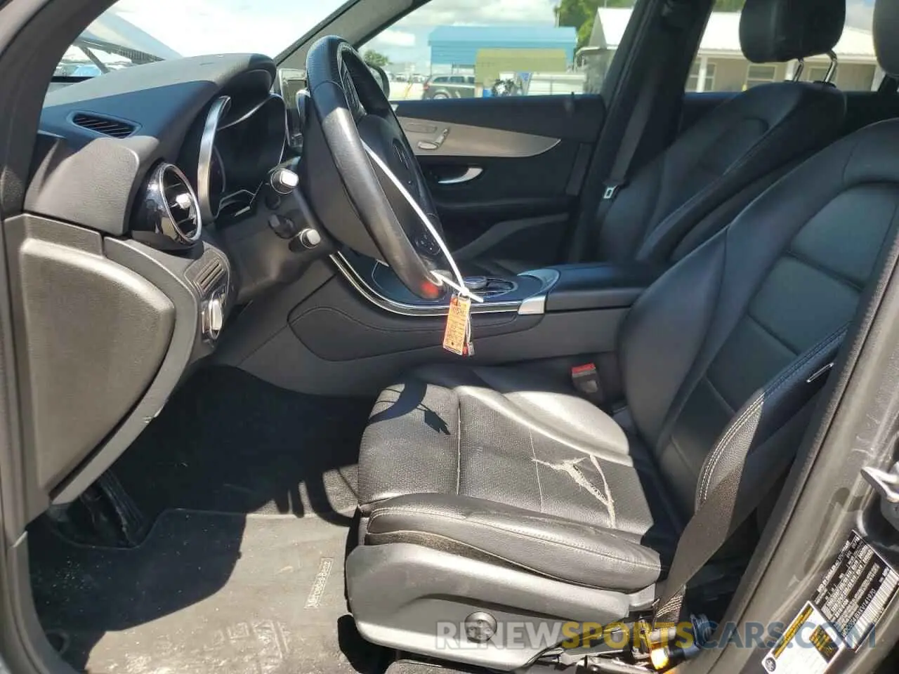 7 Photograph of a damaged car WDC0G4JBXKV141970 MERCEDES-BENZ GLC-CLASS 2019