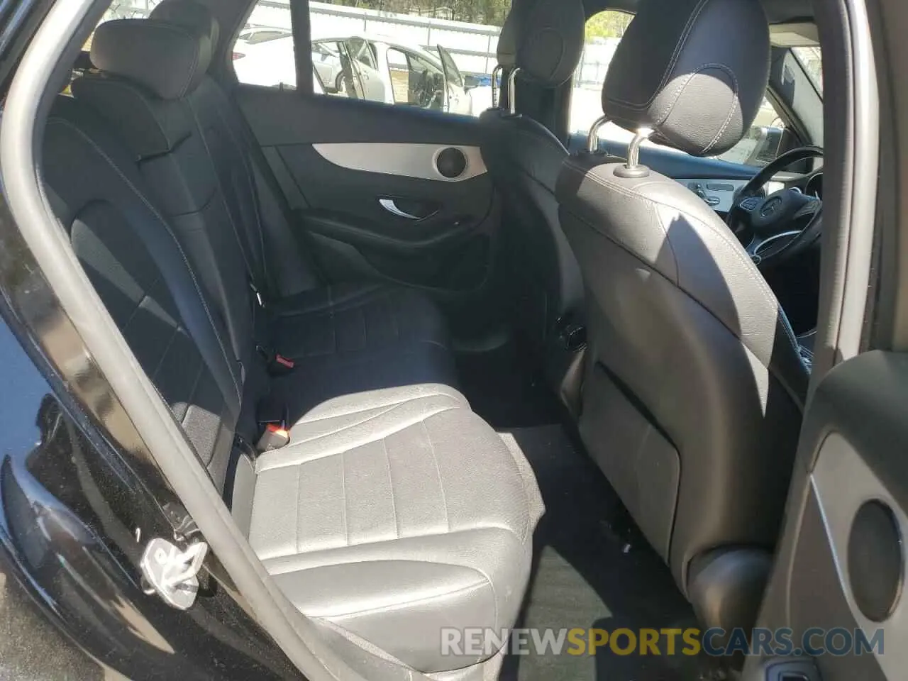 11 Photograph of a damaged car WDC0G4KB0KF634825 MERCEDES-BENZ GLC-CLASS 2019