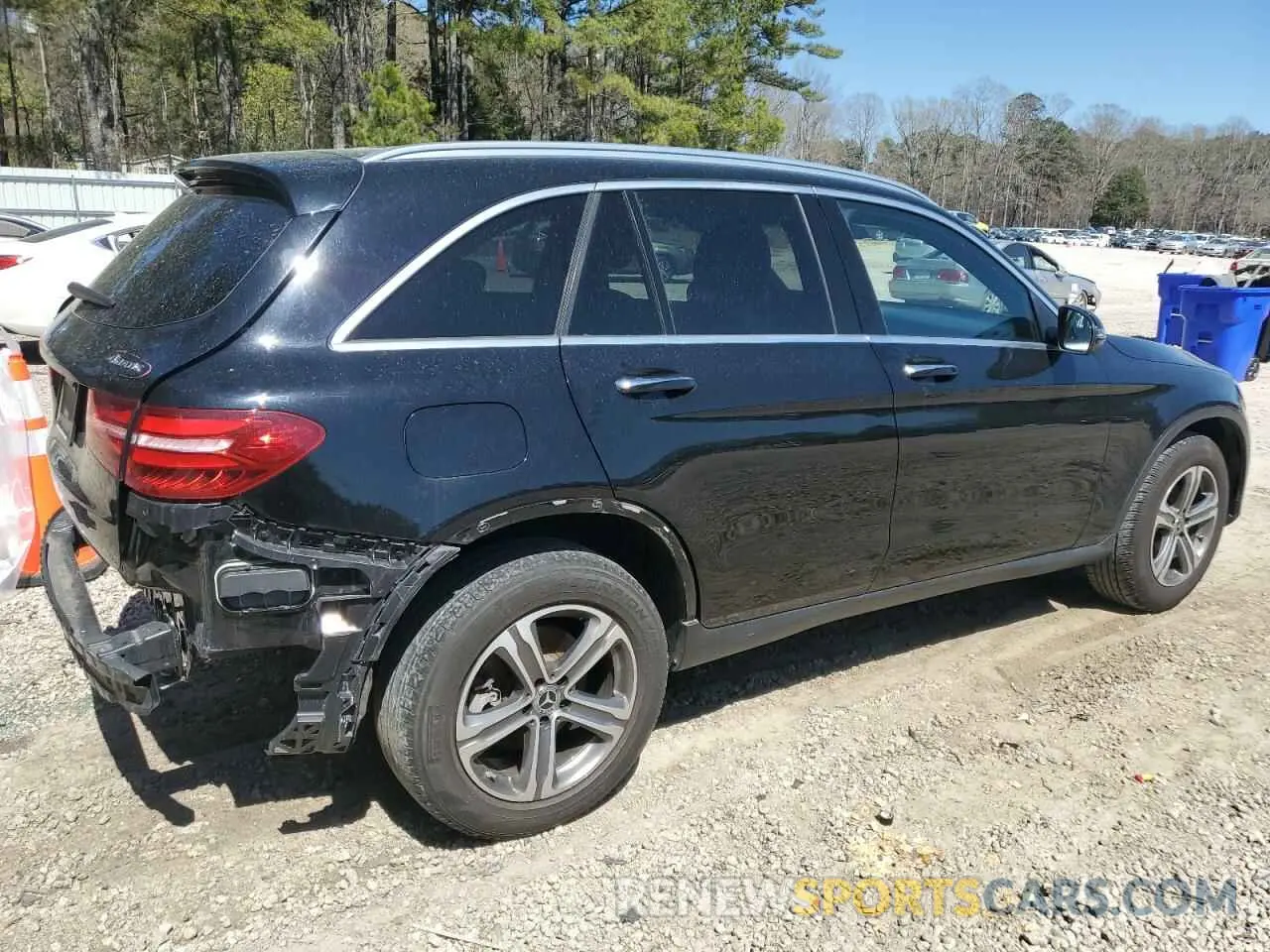 3 Photograph of a damaged car WDC0G4KB0KF634825 MERCEDES-BENZ GLC-CLASS 2019