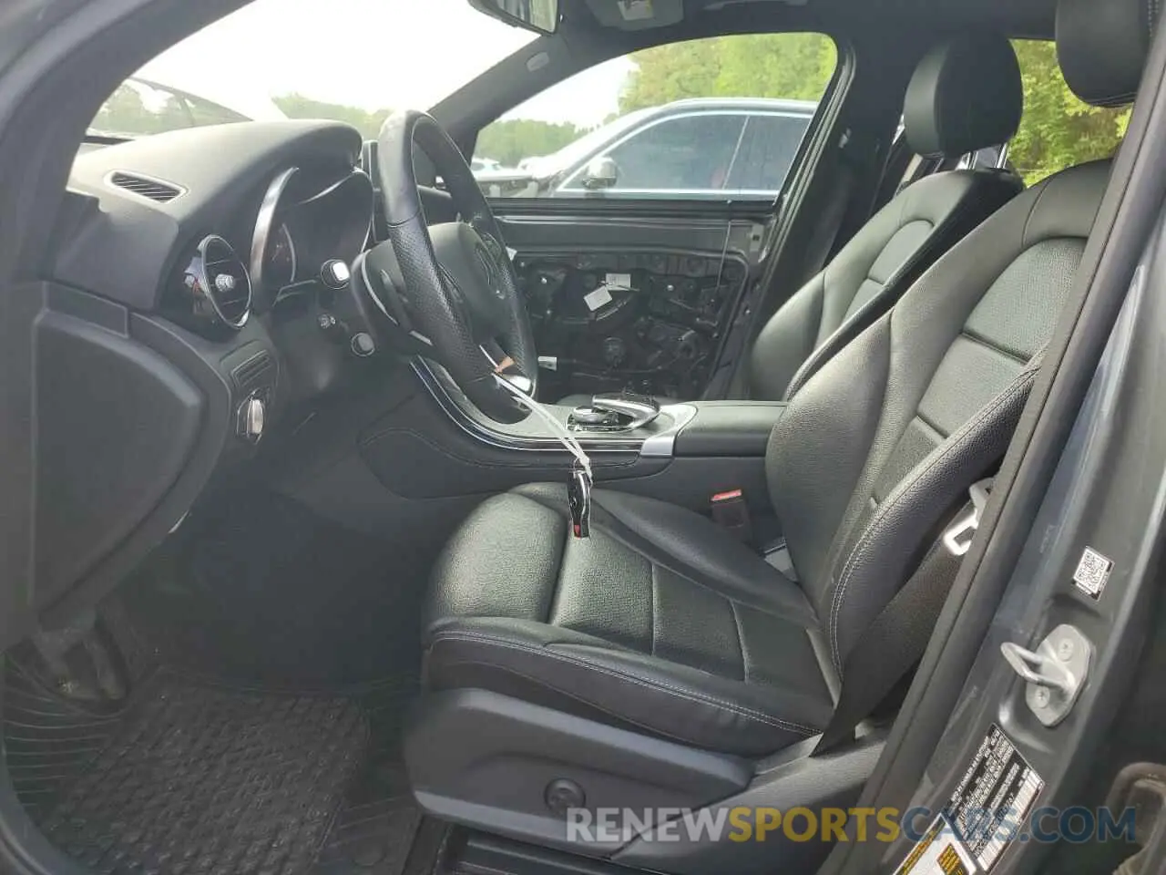 7 Photograph of a damaged car WDC0G4KB0KV142267 MERCEDES-BENZ GLC-CLASS 2019