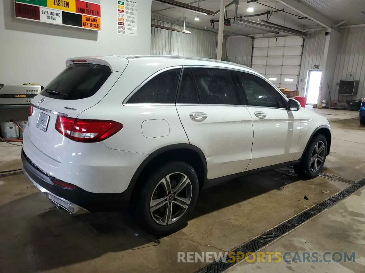 3 Photograph of a damaged car WDC0G4KB0KV164558 MERCEDES-BENZ GLC-CLASS 2019