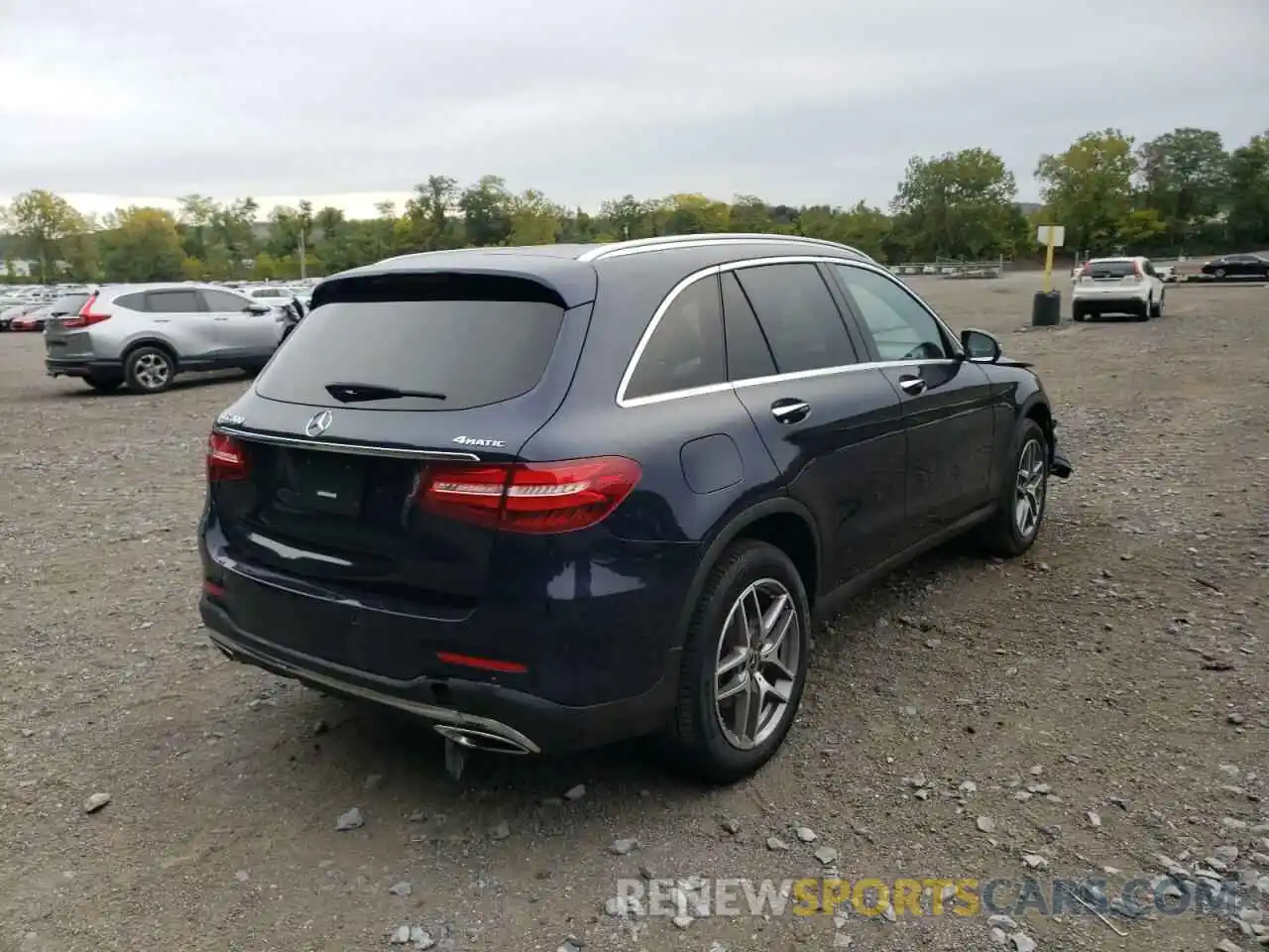 4 Photograph of a damaged car WDC0G4KB0KV165385 MERCEDES-BENZ GLC-CLASS 2019