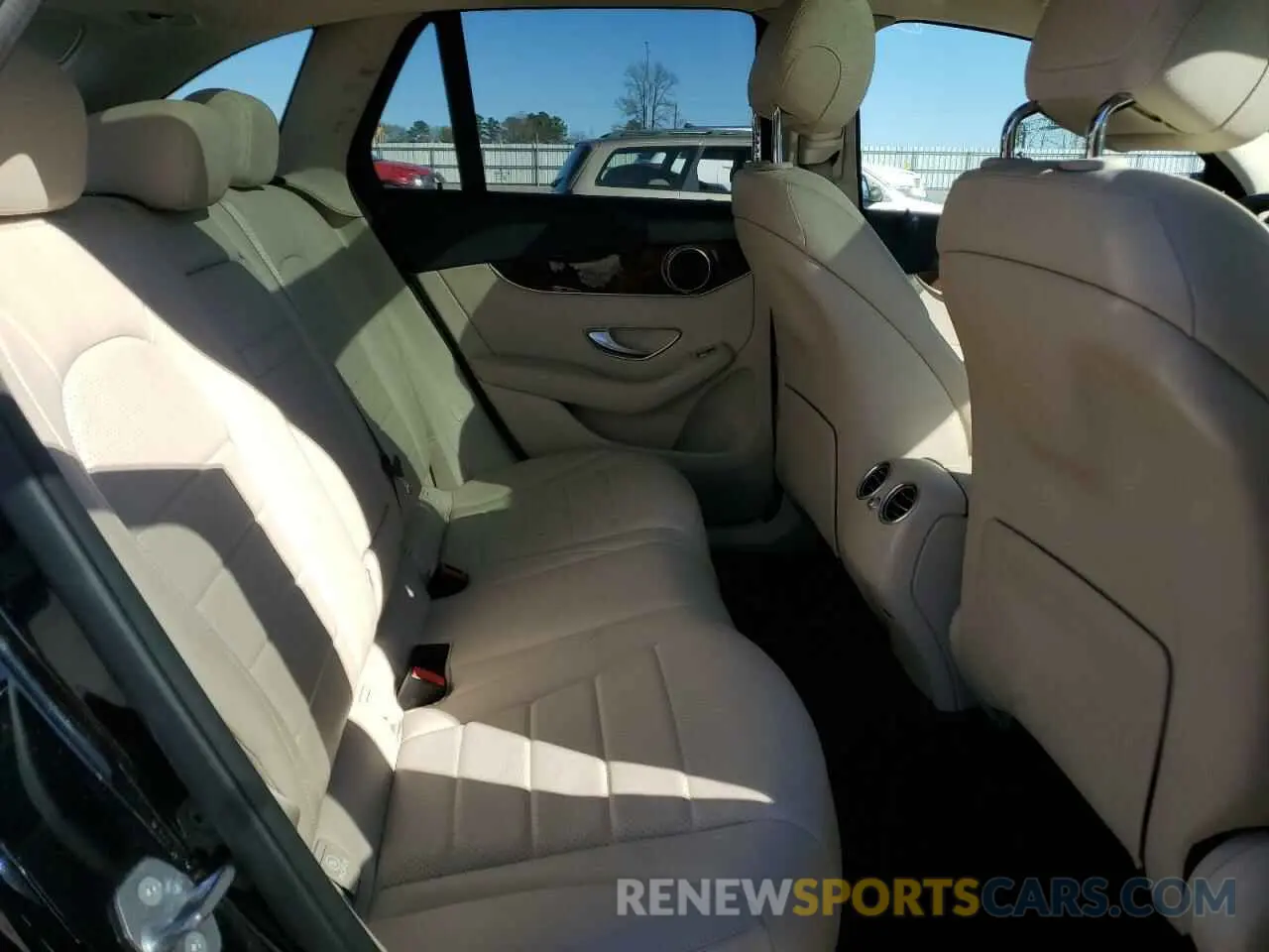 12 Photograph of a damaged car WDC0G4KB1KF588227 MERCEDES-BENZ GLC-CLASS 2019