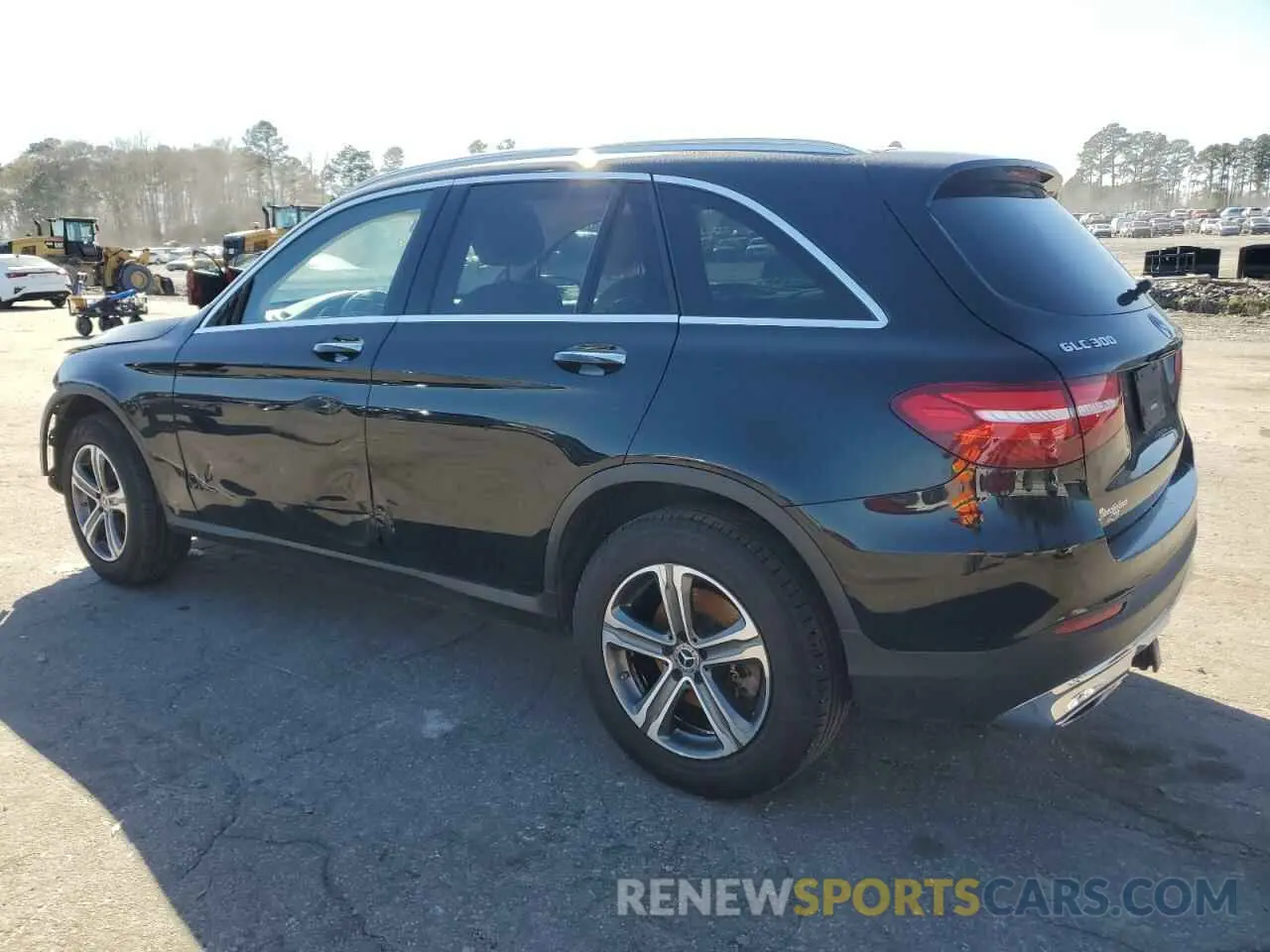 2 Photograph of a damaged car WDC0G4KB1KF588227 MERCEDES-BENZ GLC-CLASS 2019