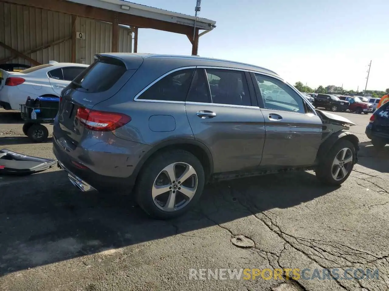 3 Photograph of a damaged car WDC0G4KB1KV128815 MERCEDES-BENZ GLC-CLASS 2019