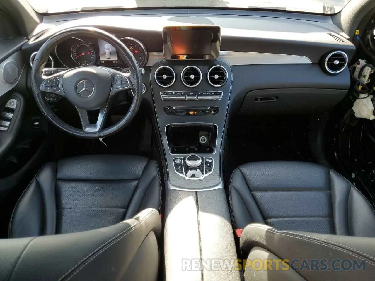 8 Photograph of a damaged car WDC0G4KB1KV128815 MERCEDES-BENZ GLC-CLASS 2019