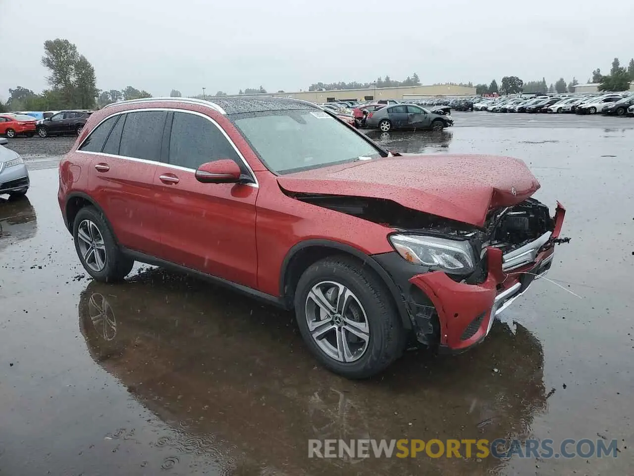 4 Photograph of a damaged car WDC0G4KB1KV171812 MERCEDES-BENZ GLC-CLASS 2019