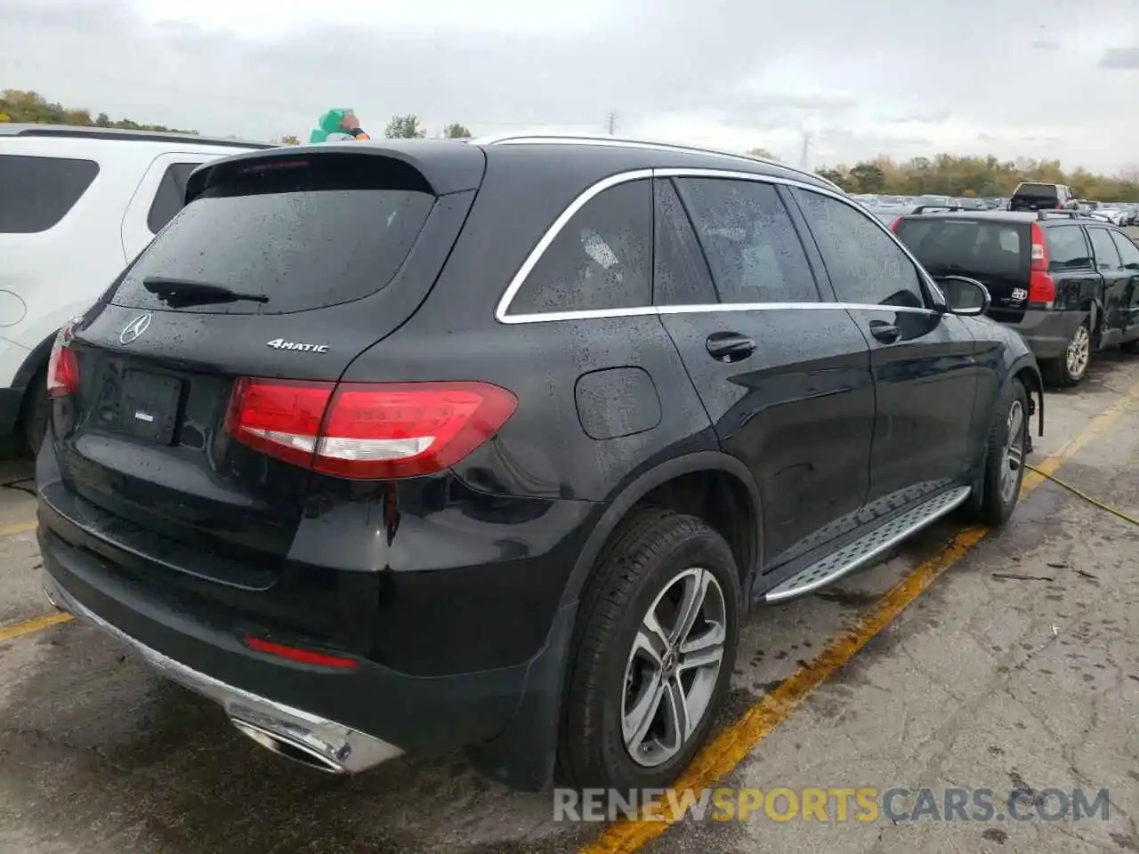 4 Photograph of a damaged car WDC0G4KB2KF583117 MERCEDES-BENZ GLC-CLASS 2019