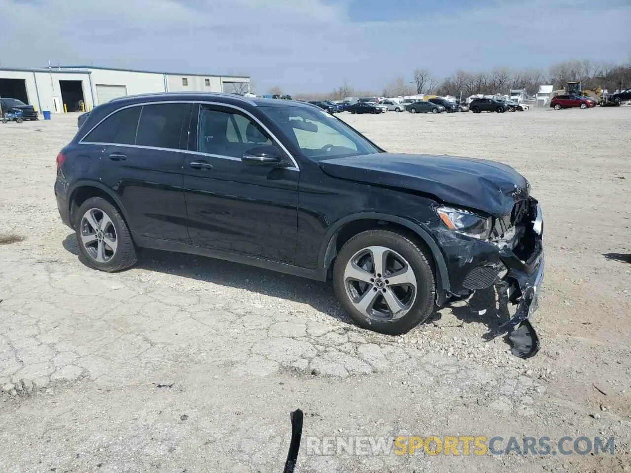 4 Photograph of a damaged car WDC0G4KB2KF615144 MERCEDES-BENZ GLC-CLASS 2019