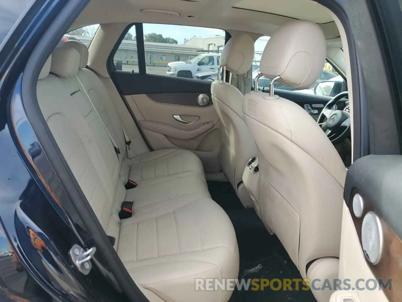 10 Photograph of a damaged car WDC0G4KB2KV123235 MERCEDES-BENZ GLC-CLASS 2019