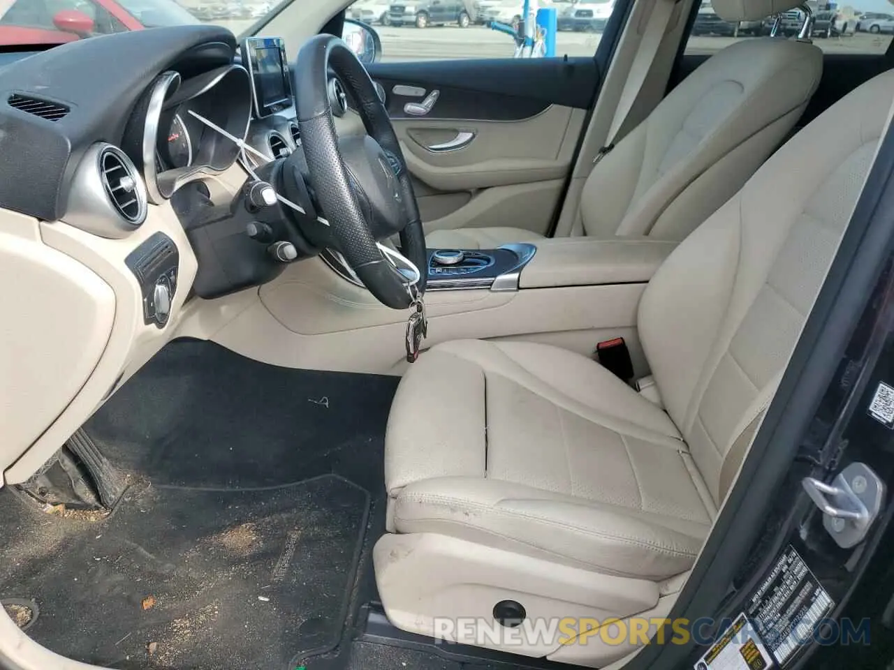 7 Photograph of a damaged car WDC0G4KB2KV123235 MERCEDES-BENZ GLC-CLASS 2019