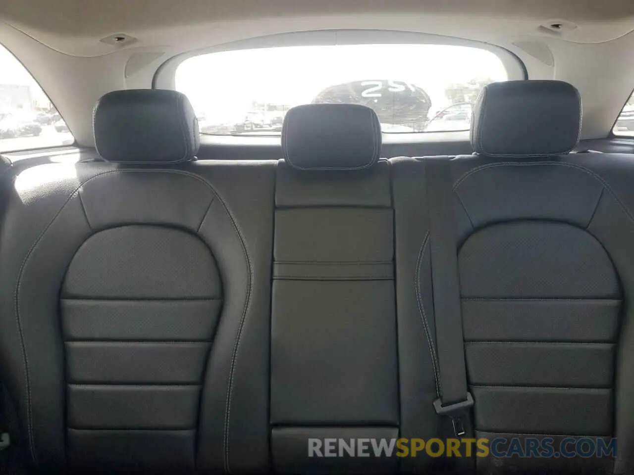 10 Photograph of a damaged car WDC0G4KB2KV150886 MERCEDES-BENZ GLC-CLASS 2019