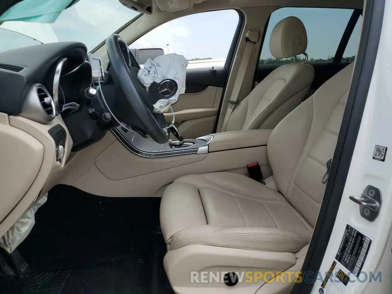 7 Photograph of a damaged car WDC0G4KB2KV178879 MERCEDES-BENZ GLC-CLASS 2019