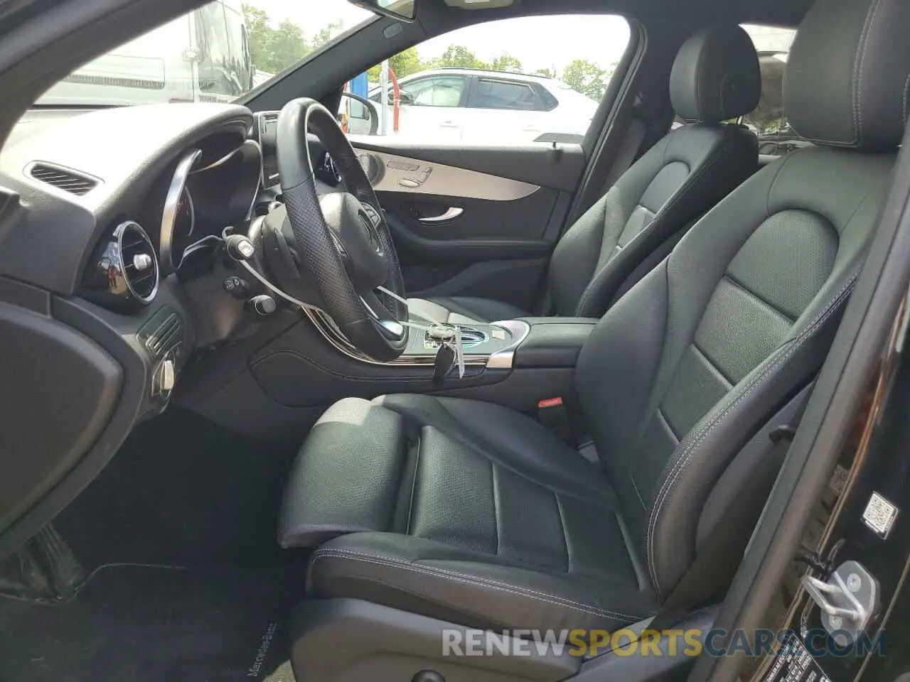 7 Photograph of a damaged car WDC0G4KB3KF667107 MERCEDES-BENZ GLC-CLASS 2019