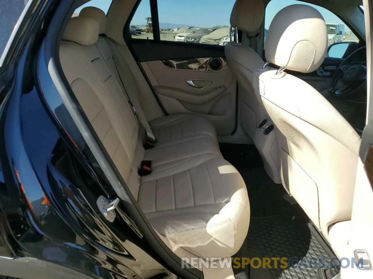 11 Photograph of a damaged car WDC0G4KB3KV161251 MERCEDES-BENZ GLC-CLASS 2019