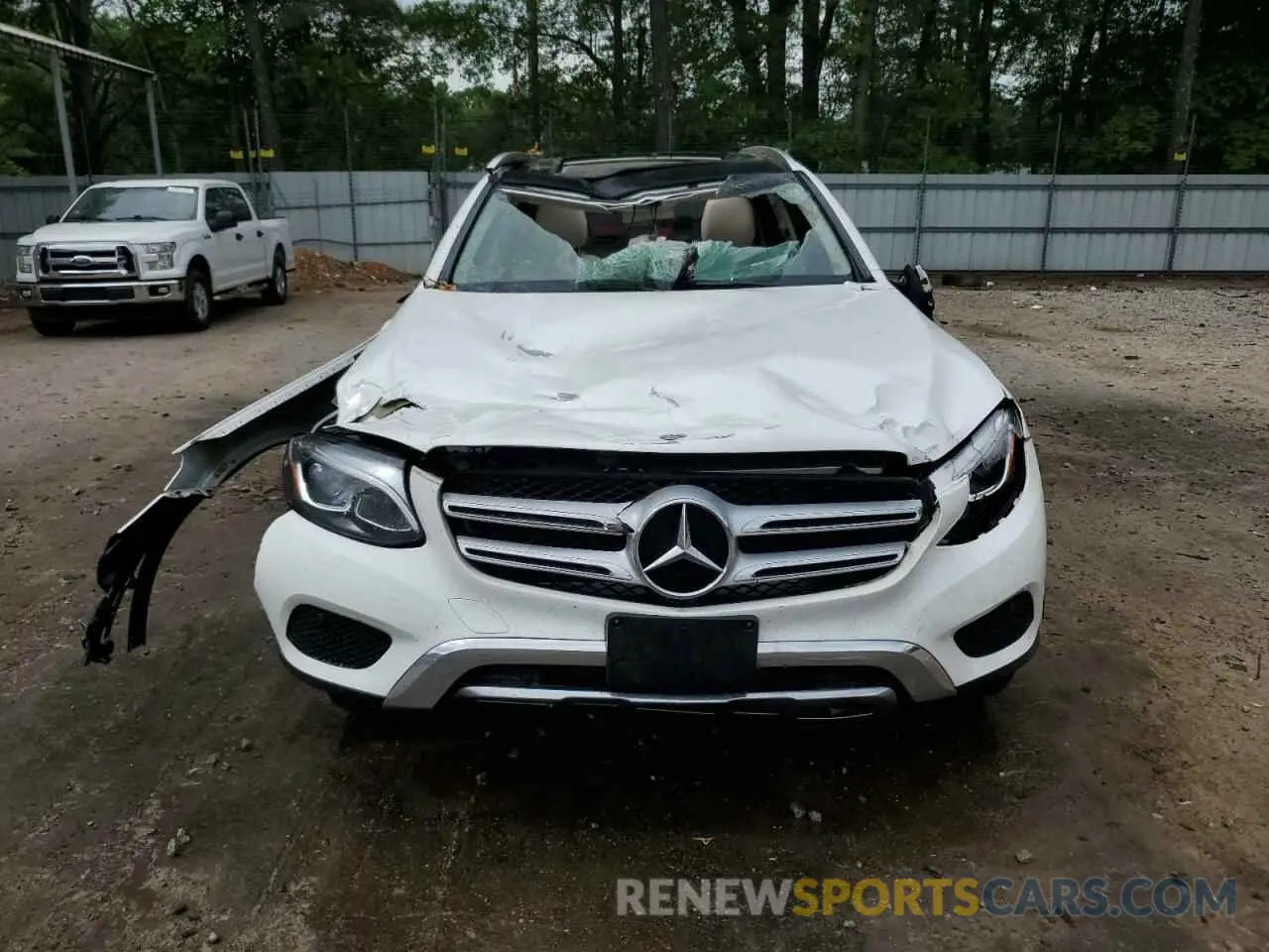 5 Photograph of a damaged car WDC0G4KB4KF597276 MERCEDES-BENZ GLC-CLASS 2019