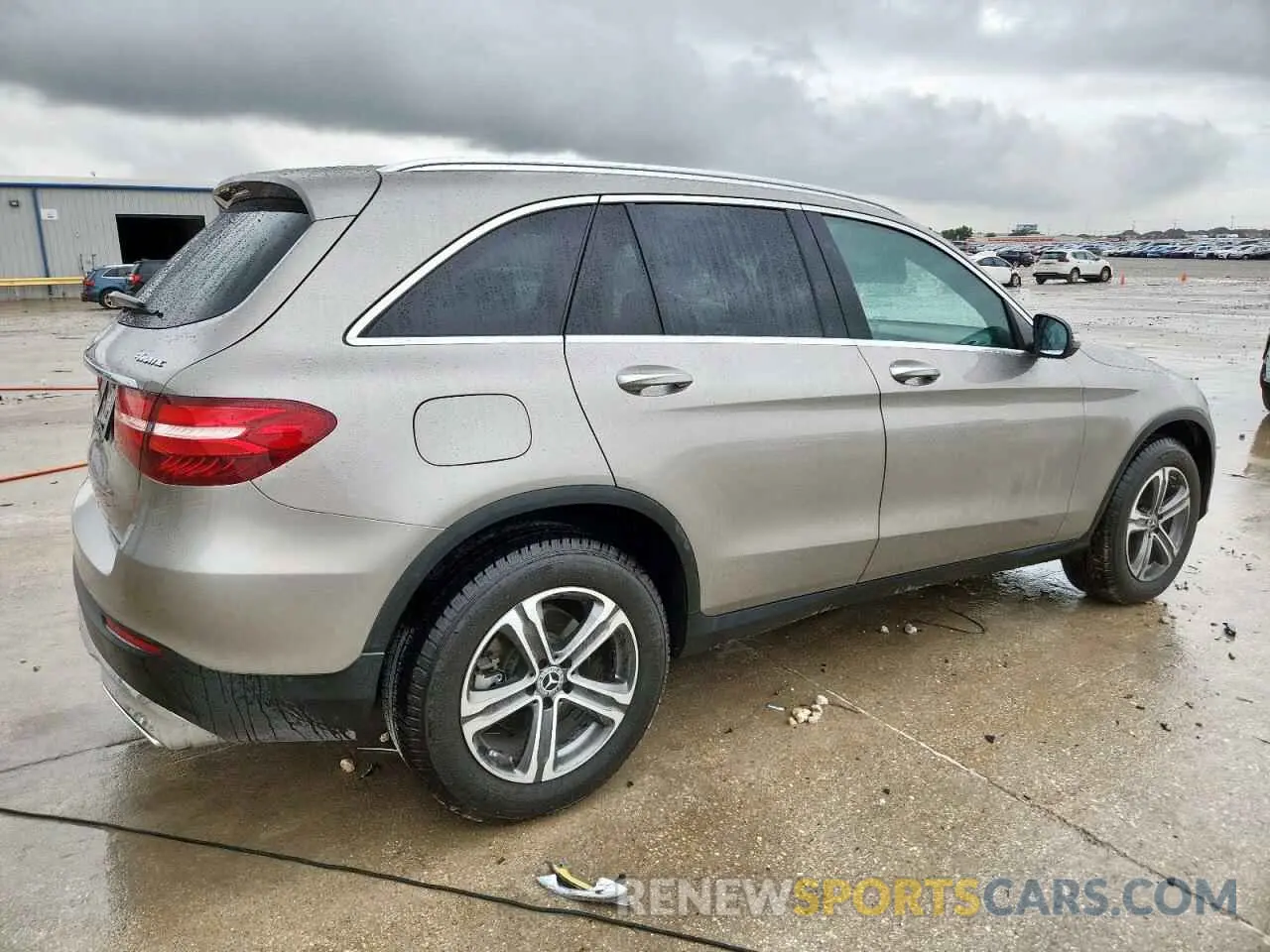 3 Photograph of a damaged car WDC0G4KB4KF642717 MERCEDES-BENZ GLC-CLASS 2019