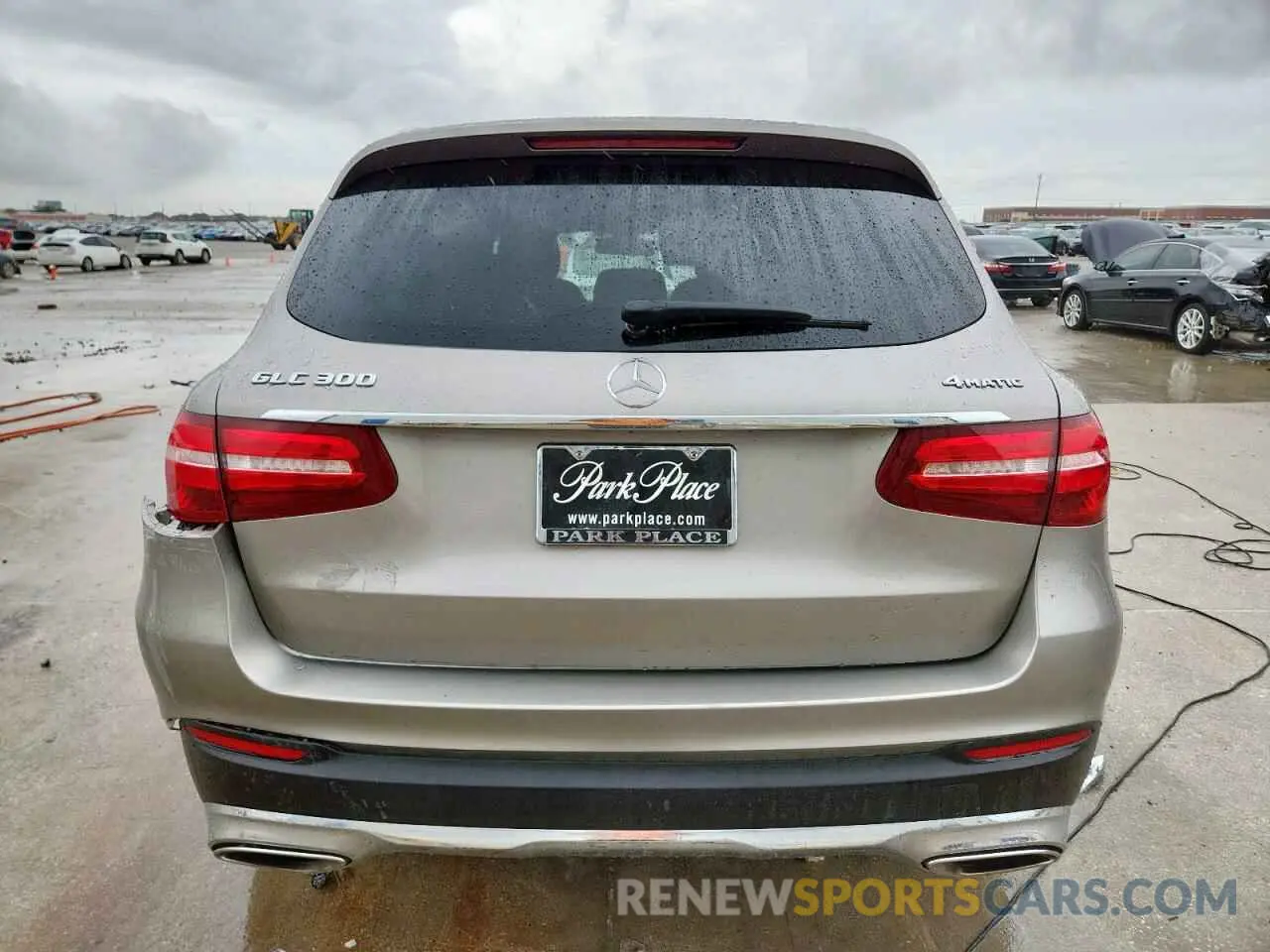 6 Photograph of a damaged car WDC0G4KB4KF642717 MERCEDES-BENZ GLC-CLASS 2019