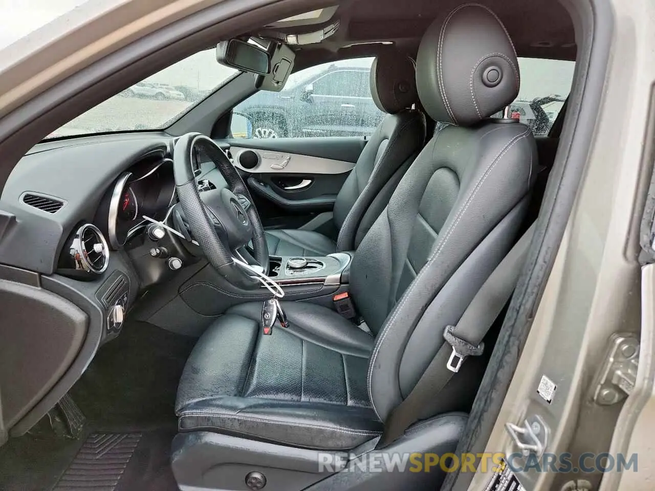 7 Photograph of a damaged car WDC0G4KB4KF642717 MERCEDES-BENZ GLC-CLASS 2019