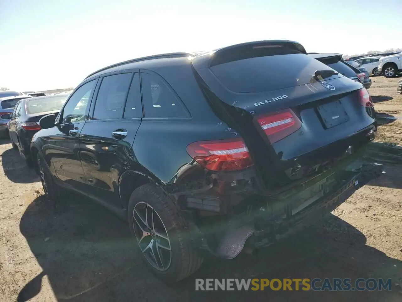 2 Photograph of a damaged car WDC0G4KB4KF664605 MERCEDES-BENZ GLC-CLASS 2019