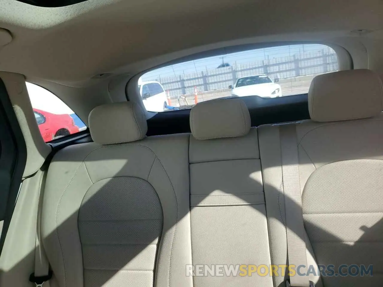 10 Photograph of a damaged car WDC0G4KB4KV166085 MERCEDES-BENZ GLC-CLASS 2019