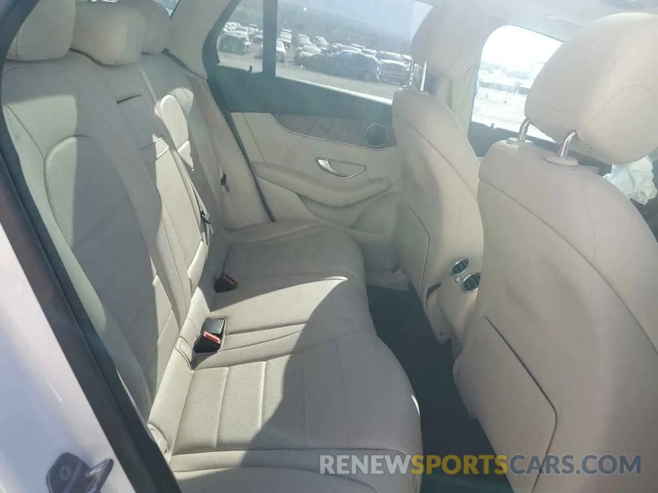 11 Photograph of a damaged car WDC0G4KB4KV166085 MERCEDES-BENZ GLC-CLASS 2019