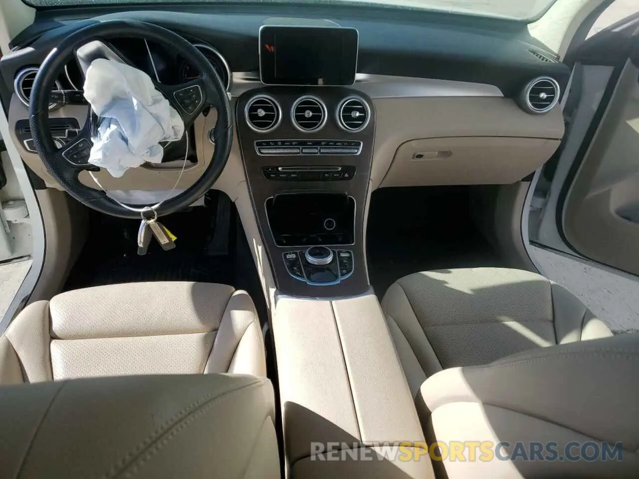8 Photograph of a damaged car WDC0G4KB4KV166085 MERCEDES-BENZ GLC-CLASS 2019
