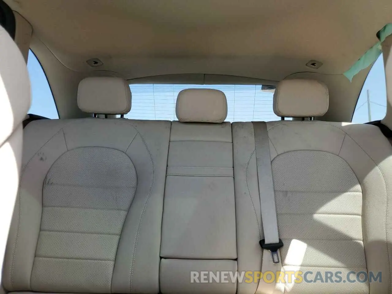10 Photograph of a damaged car WDC0G4KB5KV134746 MERCEDES-BENZ GLC-CLASS 2019