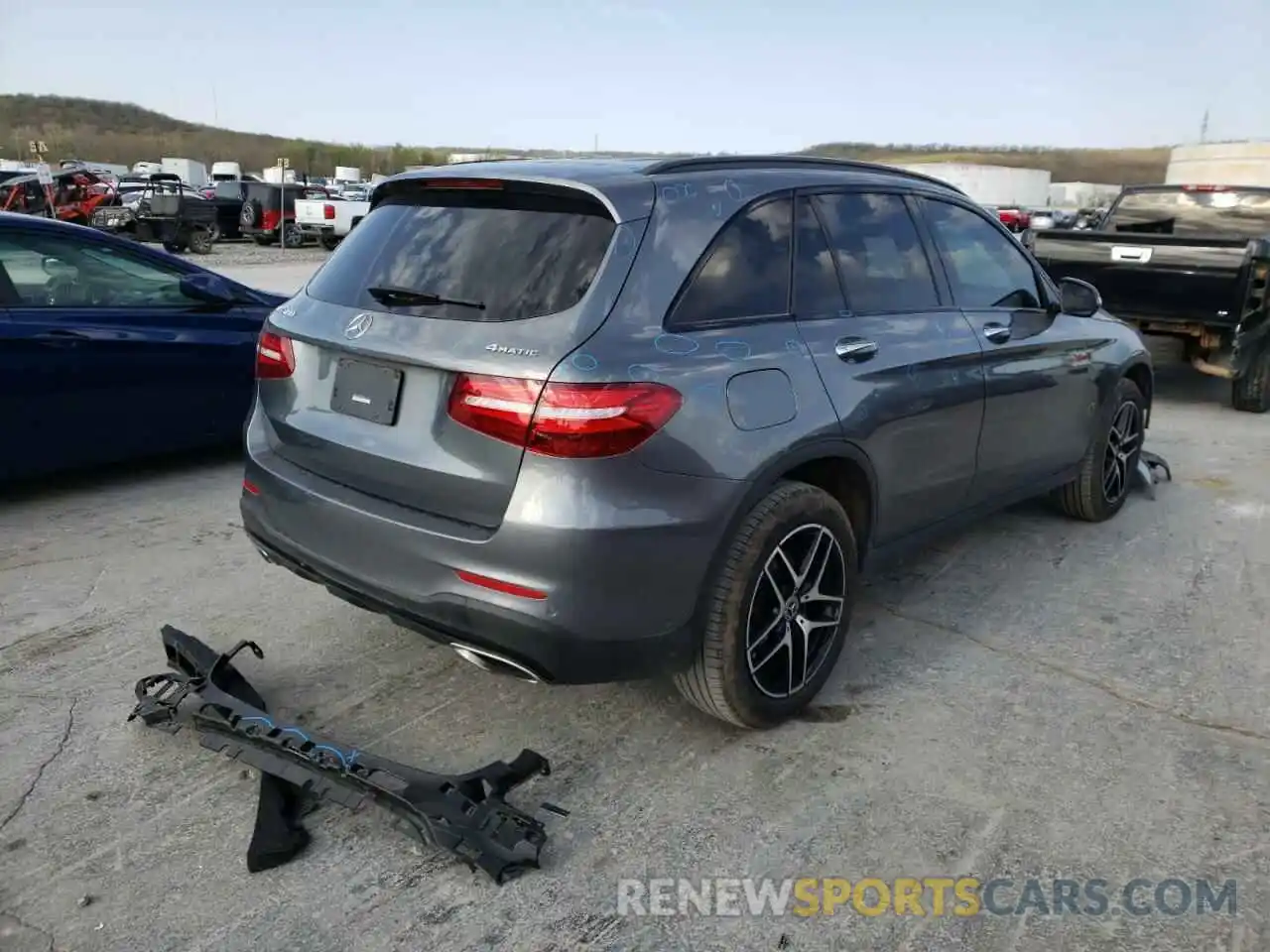 4 Photograph of a damaged car WDC0G4KB5KV148324 MERCEDES-BENZ GLC-CLASS 2019