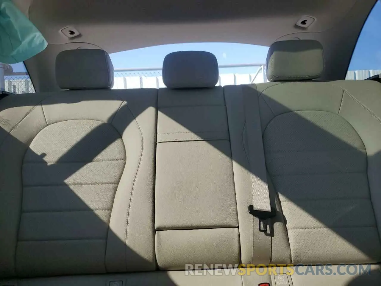 10 Photograph of a damaged car WDC0G4KB5KV162353 MERCEDES-BENZ GLC-CLASS 2019