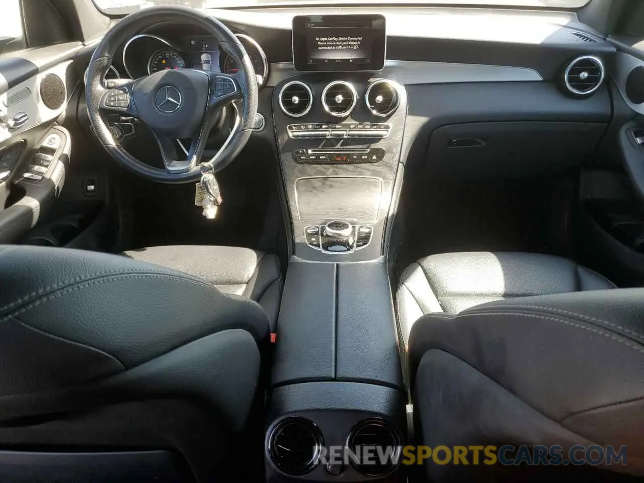 8 Photograph of a damaged car WDC0G4KB5KV193991 MERCEDES-BENZ GLC-CLASS 2019