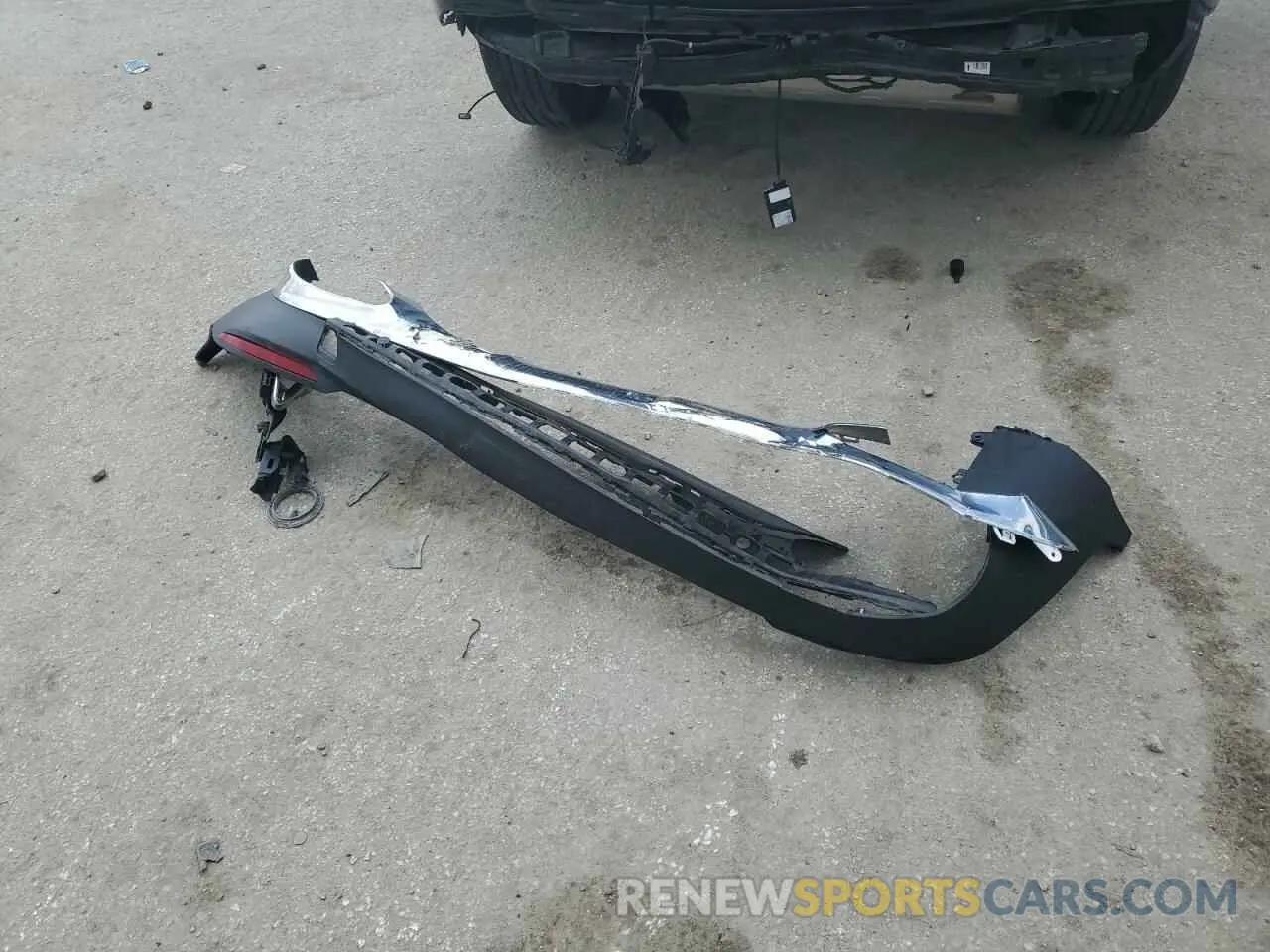 13 Photograph of a damaged car WDC0G4KB6KF665528 MERCEDES-BENZ GLC-CLASS 2019