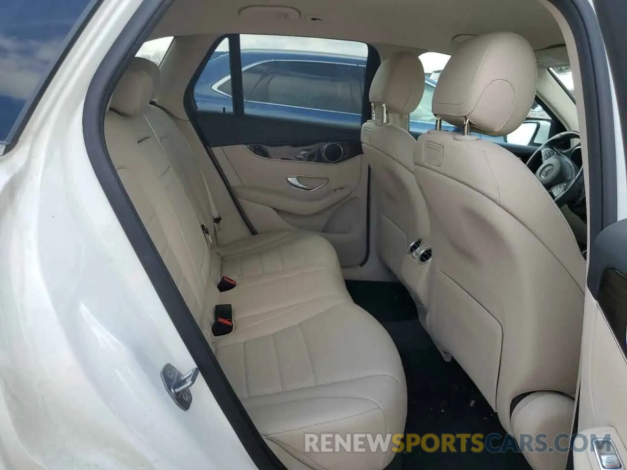 11 Photograph of a damaged car WDC0G4KB7KF575496 MERCEDES-BENZ GLC-CLASS 2019