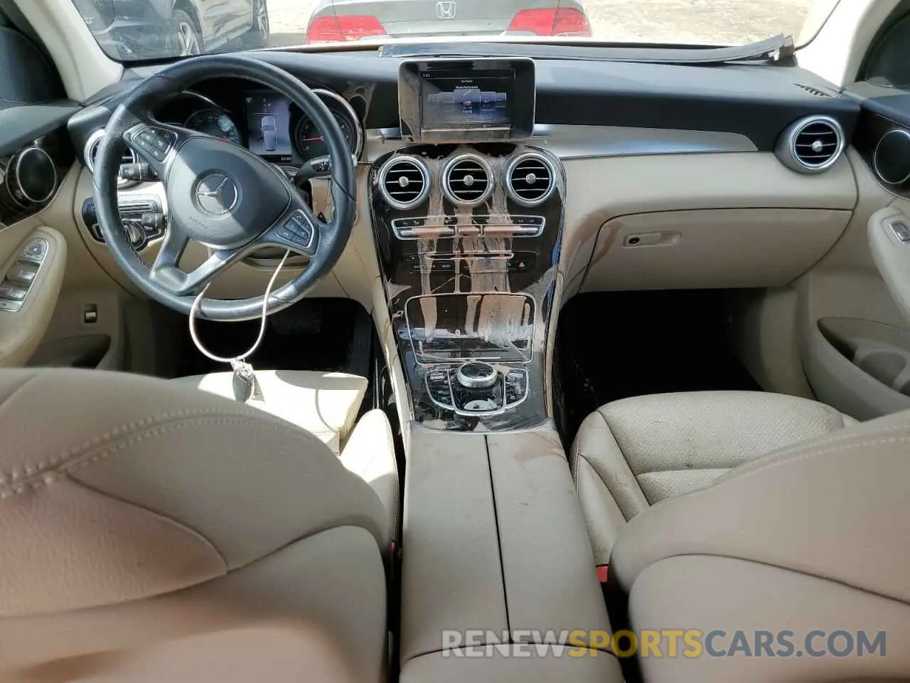 8 Photograph of a damaged car WDC0G4KB7KF575496 MERCEDES-BENZ GLC-CLASS 2019