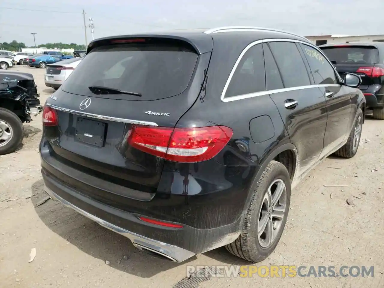 4 Photograph of a damaged car WDC0G4KB7KV134859 MERCEDES-BENZ GLC-CLASS 2019