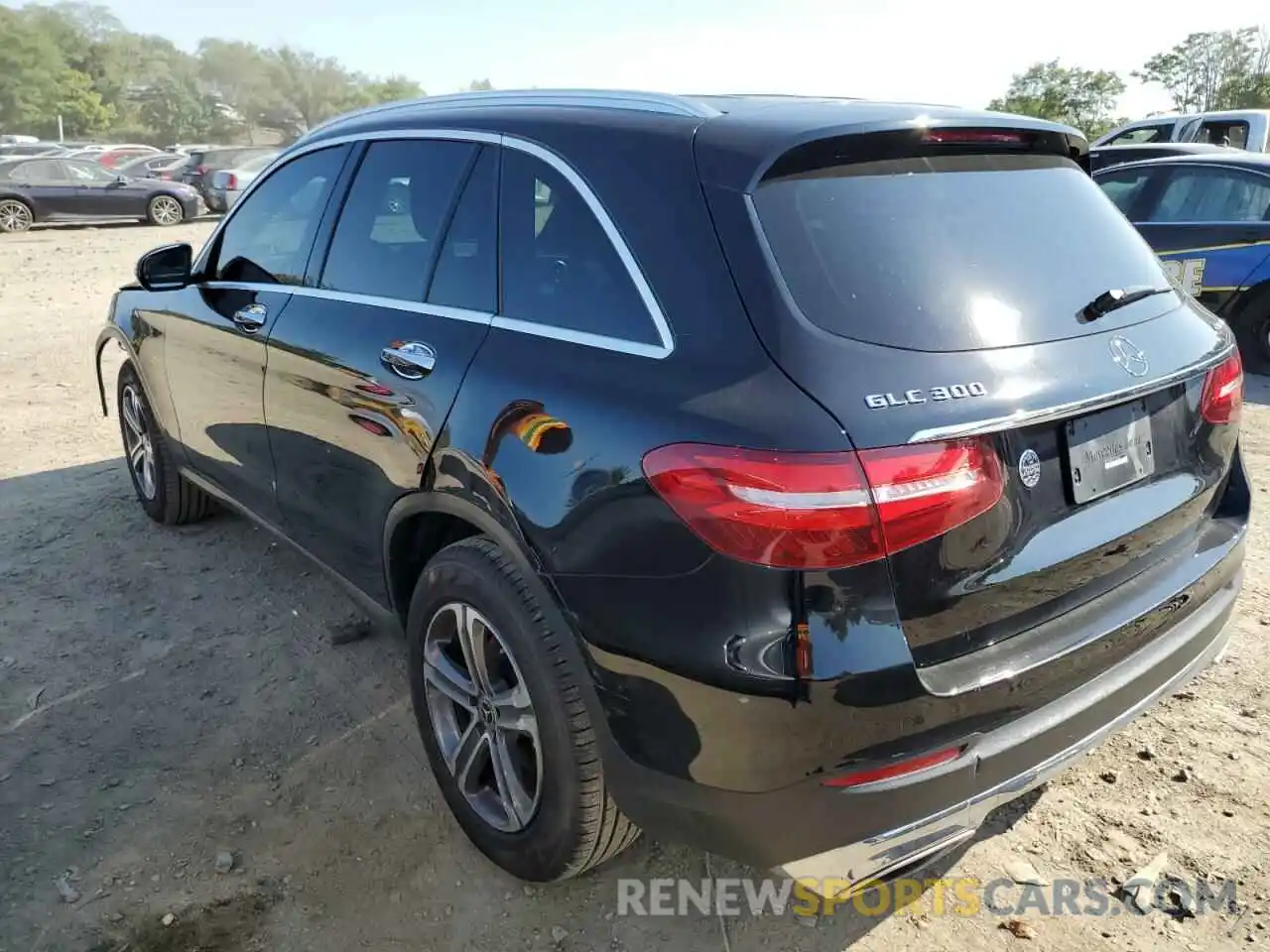 3 Photograph of a damaged car WDC0G4KB7KV136367 MERCEDES-BENZ GLC-CLASS 2019