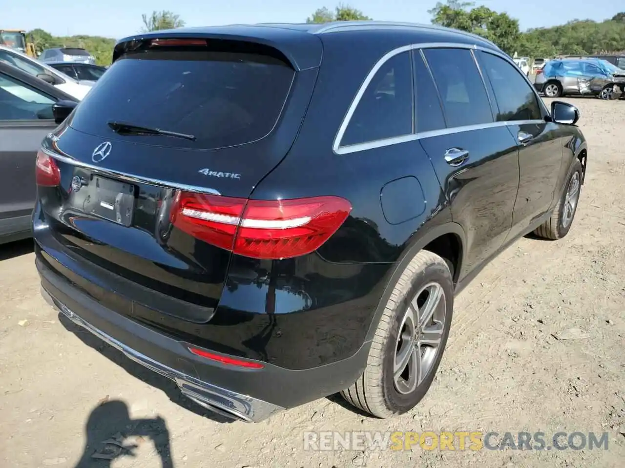 4 Photograph of a damaged car WDC0G4KB7KV136367 MERCEDES-BENZ GLC-CLASS 2019