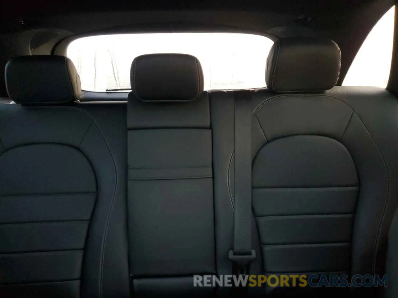 10 Photograph of a damaged car WDC0G4KB7KV139480 MERCEDES-BENZ GLC-CLASS 2019