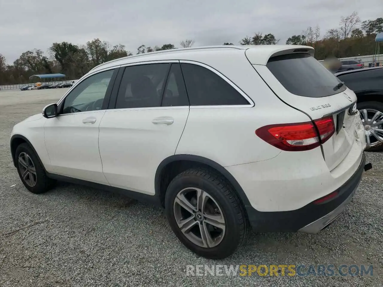 2 Photograph of a damaged car WDC0G4KB7KV154707 MERCEDES-BENZ GLC-CLASS 2019